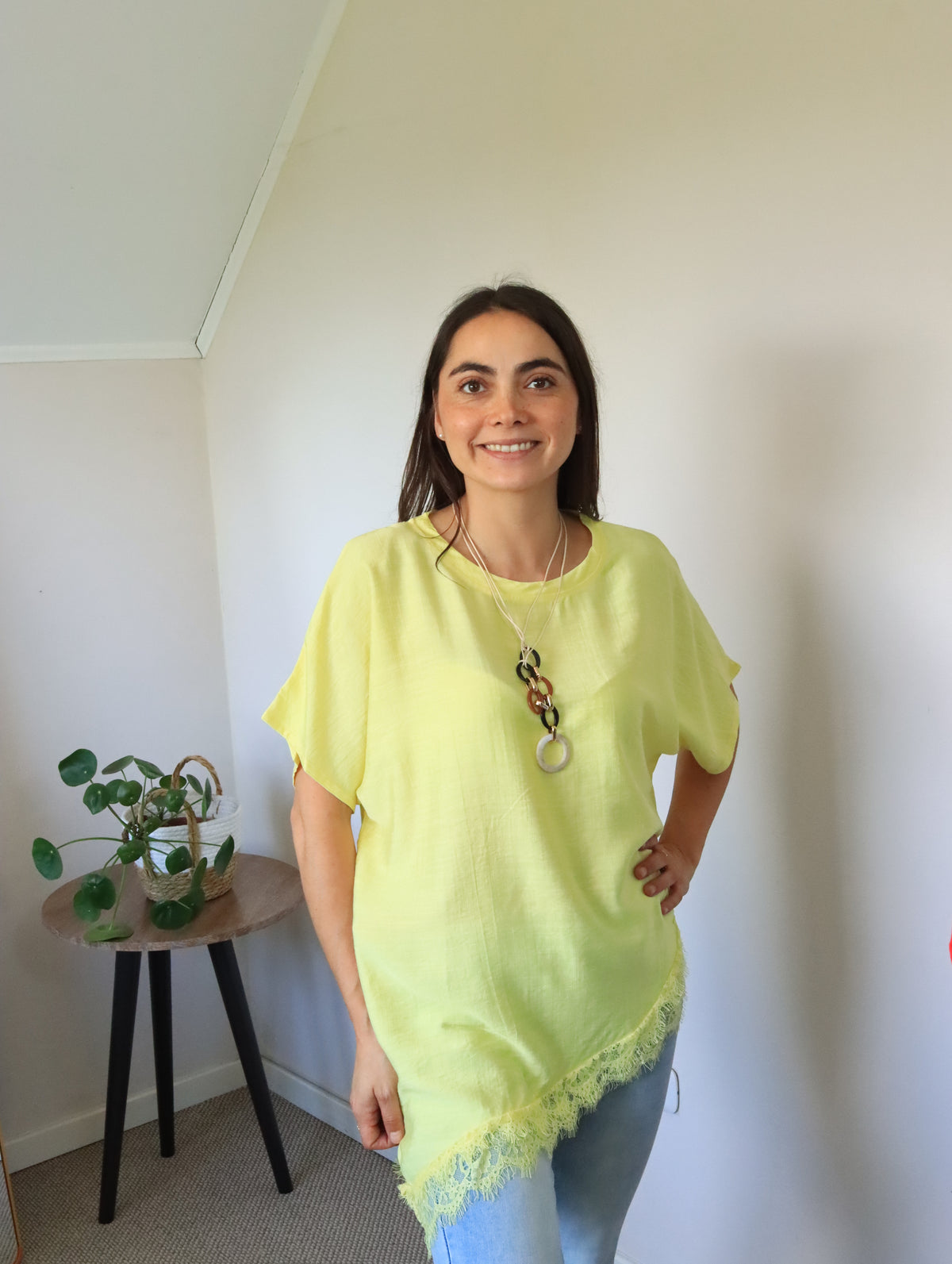 Polera Jana amarilla, caída suelta y manga amplia