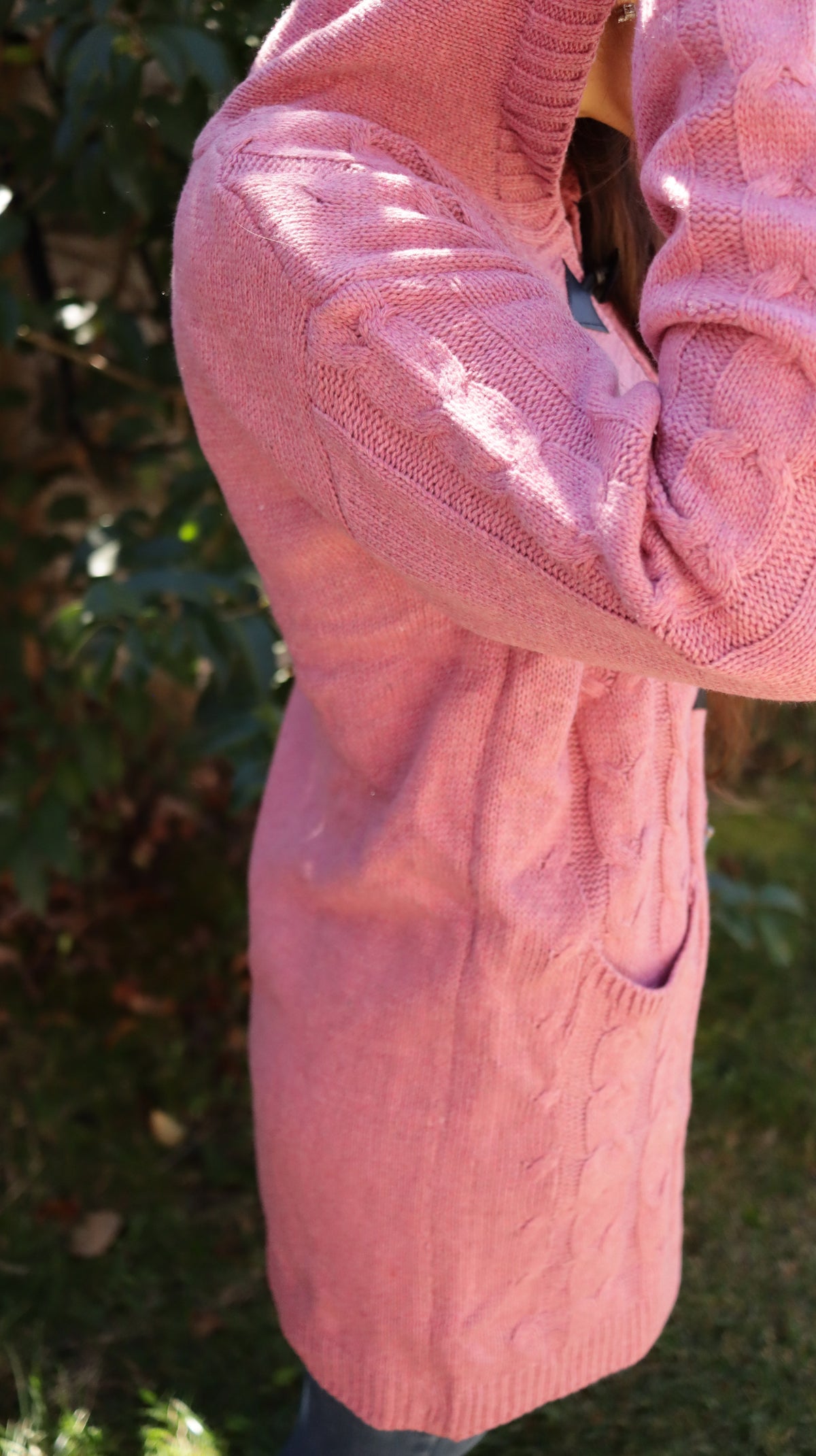 Cardigan Rosa Viejo con Capucha