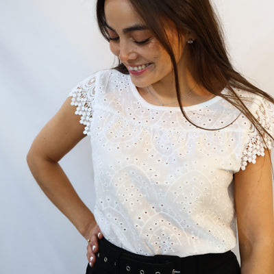 Blusa Broderie