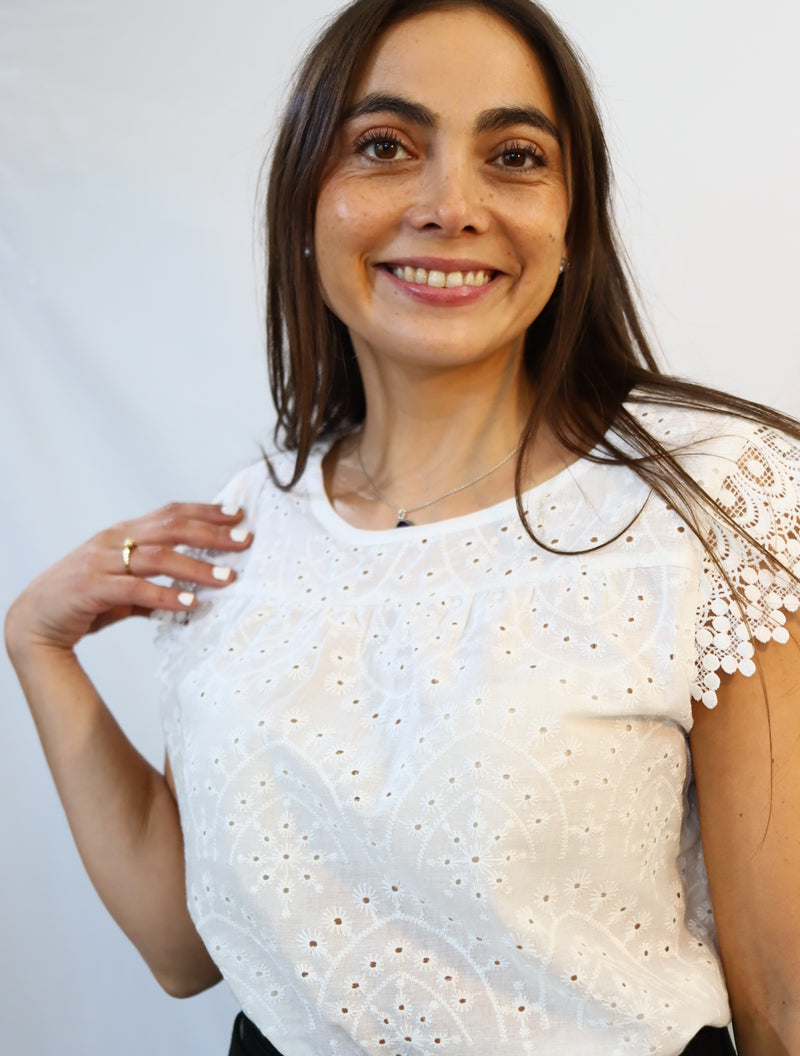 Blusa Broderie