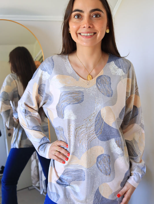 Sweater Lorena damasco con estampado en tonos durazno y azul